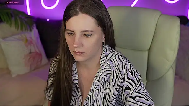 ValeryMurr online show from 10-14-25, 06:52