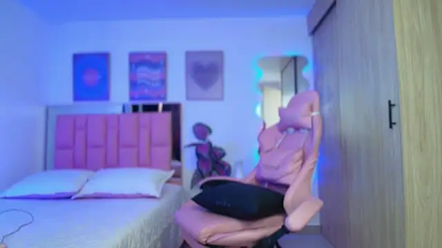 lunesweet online show from 09-09-25, 02:37