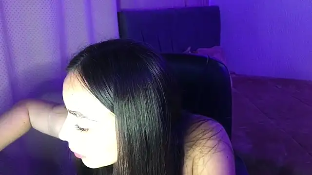 Snapshot of amelia_hall chatting on 06-19-26, 10:15 amelia hall online show from 06-19-26, 10:15