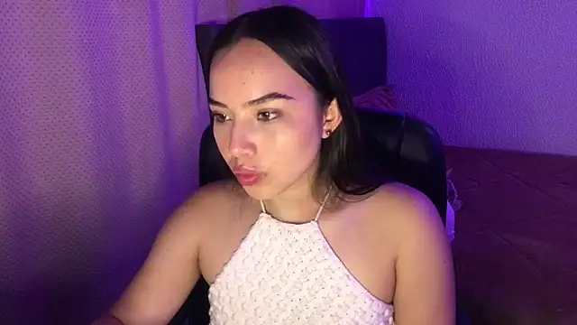 Snapshot of amelia_hall chatting on 06-07-26, 07:52 amelia hall online show from 06-07-26, 07:52