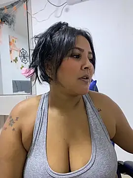 sashaoficial  online show from 11-17-25, 10:36