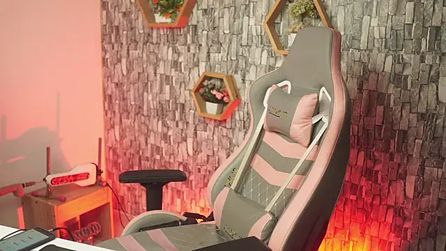 bonniie 98  online show from 02-03-26, 04:10