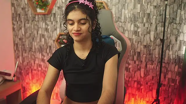 bonniie 98  online show from 04-18-26, 05:04
