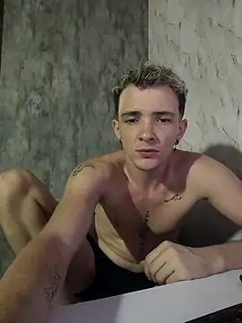 wellzito  online show from 03-25-26, 04:12