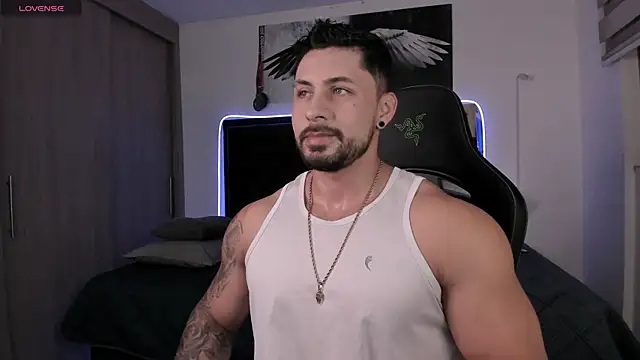 santi aesthetic online show from 03-26-26, 02:43