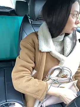 Anna Nobel online show from 11-18-25, 09:12