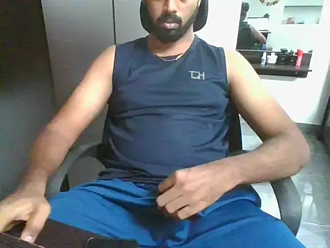 Periyakunji69 online show from 04-15-26, 12:21