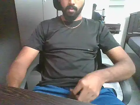 Periyakunji69 online show from 10-26-25, 05:19