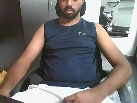 Periyakunji69 online show from 03-05-26, 04:53