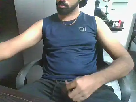 Snapshot of Periyakunji69 chatting on 06-07-26, 11:59 Periyakunji69 online show from 06-07-26, 11:59