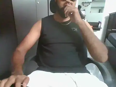 Periyakunji69 online show from 01-12-26, 03:57