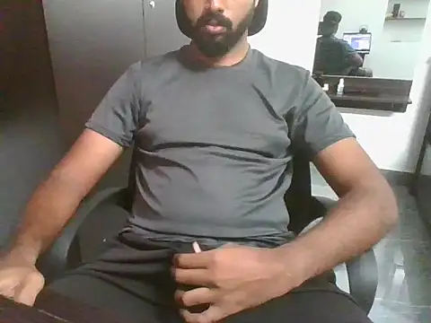 Periyakunji69 online show from 10-13-25, 04:25
