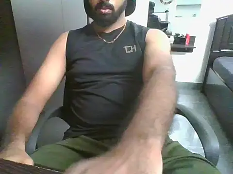 Snapshot of Periyakunji69 chatting on 05-31-26, 09:37 Periyakunji69 online show from 05-31-26, 09:37