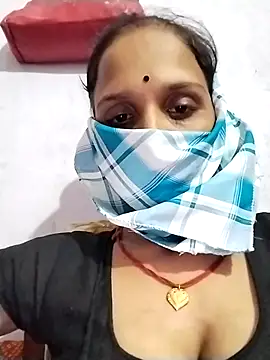 Soniy-Maax online show from 04-18-26, 04:09