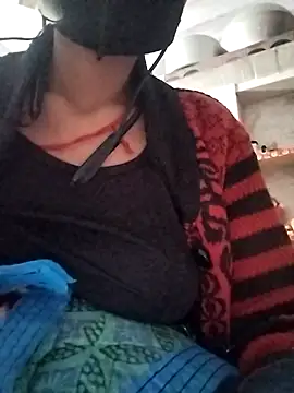 Soniy-Maax online show from 12-15-25, 04:13