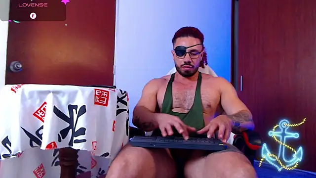 Snapshot of pirata_fitness chatting on 05-06-26, 02:43 pirata fitness online show from 05-06-26, 02:43