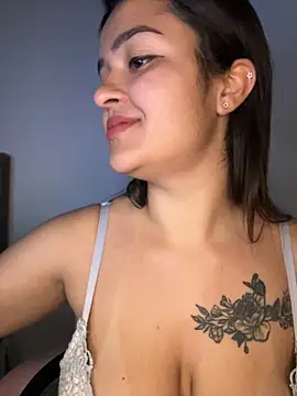 Manu 2002  online show from 10-23-25, 06:28