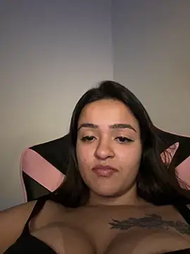 Manu 2002  online show from 10-22-25, 01:54