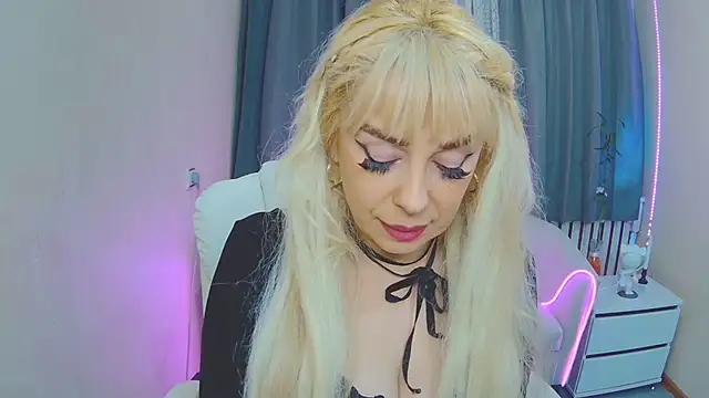 KatrinaCharm online show from 11-07-25, 07:24