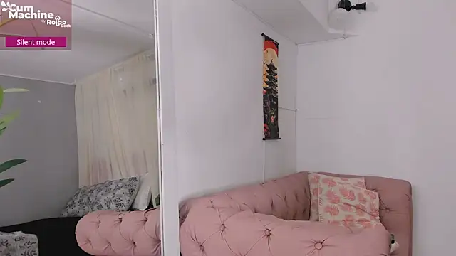 MelanieMiller  online show from 10-24-25, 05:50