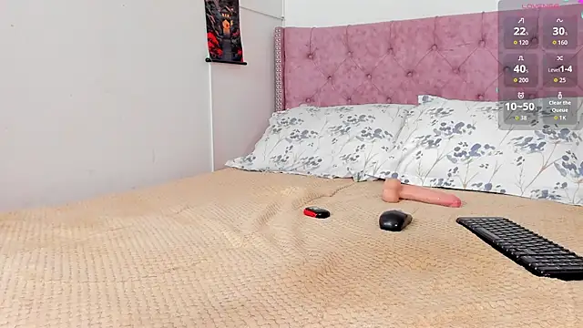 MelanieMiller  online show from 10-08-25, 04:58