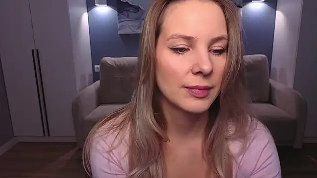 MelanieBennett online show from 03-11-26, 06:07