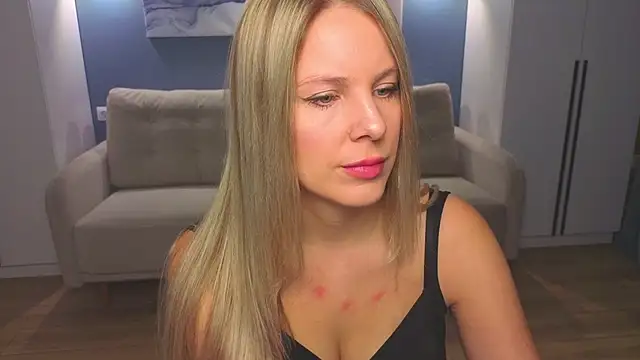 MelanieBennett online show from 01-13-26, 06:17