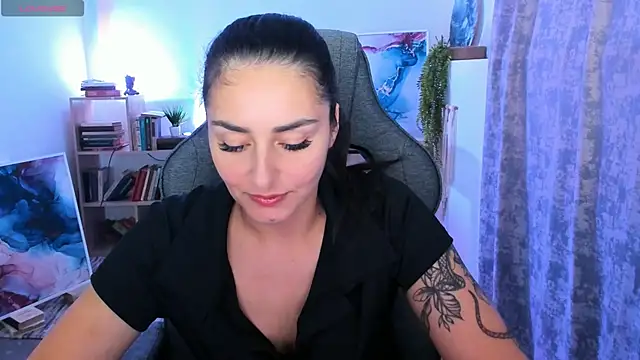 ValeriiMills online show from 09-29-25, 02:55