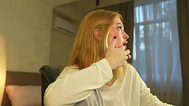 Cyberheart  online show from 09-27-25, 02:45