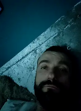 lucka1234 online show from 04-10-26, 07:43