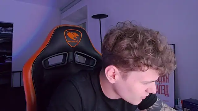 DanyDavis online show from 10-10-25, 08:31