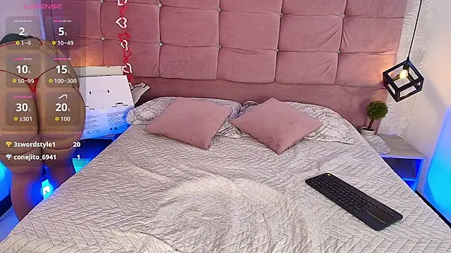 Jenna-Mitchell online show from 11-14-25, 03:54