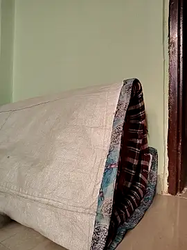 Desi Bhabi 01 online show from 11-03-25, 03:34