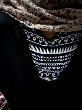 Desi Bhabi 01 online show from 12-02-25, 04:30