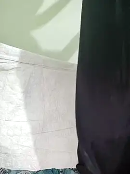 Desi Bhabi 01 online show from 10-27-25, 03:35