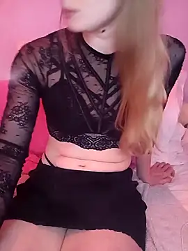 Snapshot of tuny_x chatting on 03-21-25, 12:18 tuny x online show from 03-21-25, 12:18