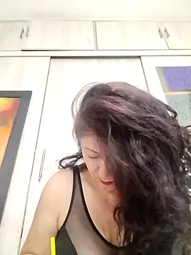lunadicty online show from 05-10-26, 12:58