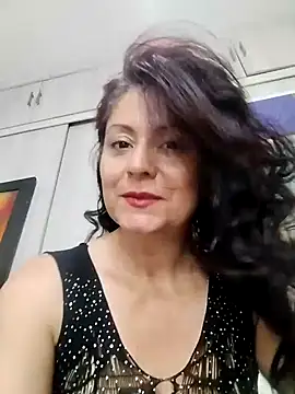 lunadicty online show from 05-17-26, 01:16