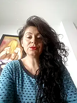 Snapshot of lunadicty chatting on 12-03-24, 01:03 lunadicty online show from 12-03-24, 01:03