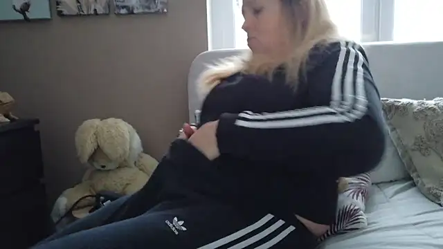 chupasexy online show from 12-22-25, 02:28