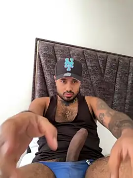 PapiStan online show from 11-15-25, 02:54