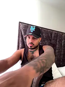 PapiStan online show from 12-15-25, 06:25