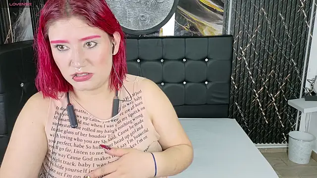 Cerecitaa02  online show from 03-25-26, 11:47