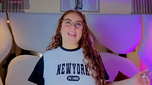 Snapshot of AmmberJones chatting on 01-15-26, 11:35 AmmberJones online show from 01-15-26, 11:35