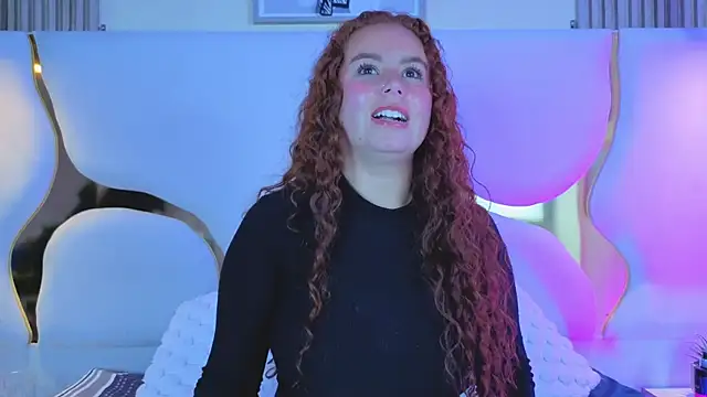 Snapshot of AmmberJones chatting on 10-04-25, 01:34 AmmberJones online show from 10-04-25, 01:34