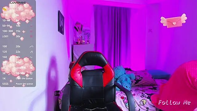 SkylerBennet online show from 03-31-26, 04:14