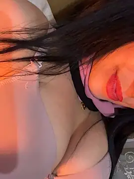 QueenLujaine online show from 03-05-26, 12:29