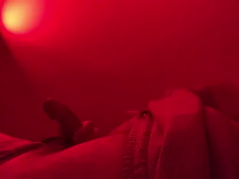 Snapshot of matastoro chatting on 03-21-25, 12:29 matastoro online show from 03-21-25, 12:29