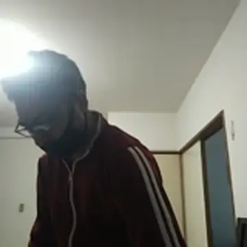 Snapshot of SunkLupus chatting on 02-25-26, 10:42 SunkLupus online show from 02-25-26, 10:42