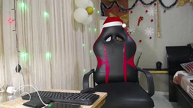 black king 241 online show from 11-27-25, 02:56